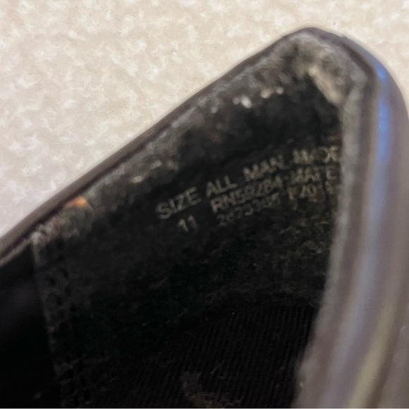 TCP Brown Eyelet Trimmed Uniform Maryjanes - Picture 6 of 6